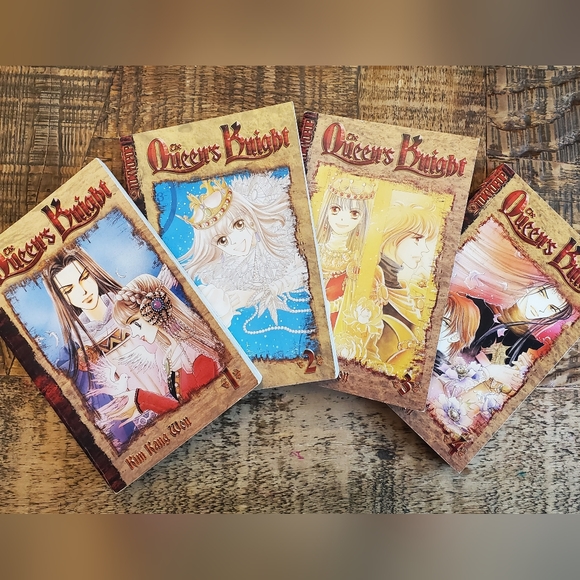 The Queens Knight Set of 12 Graphic Novels - Picture 2 of 4